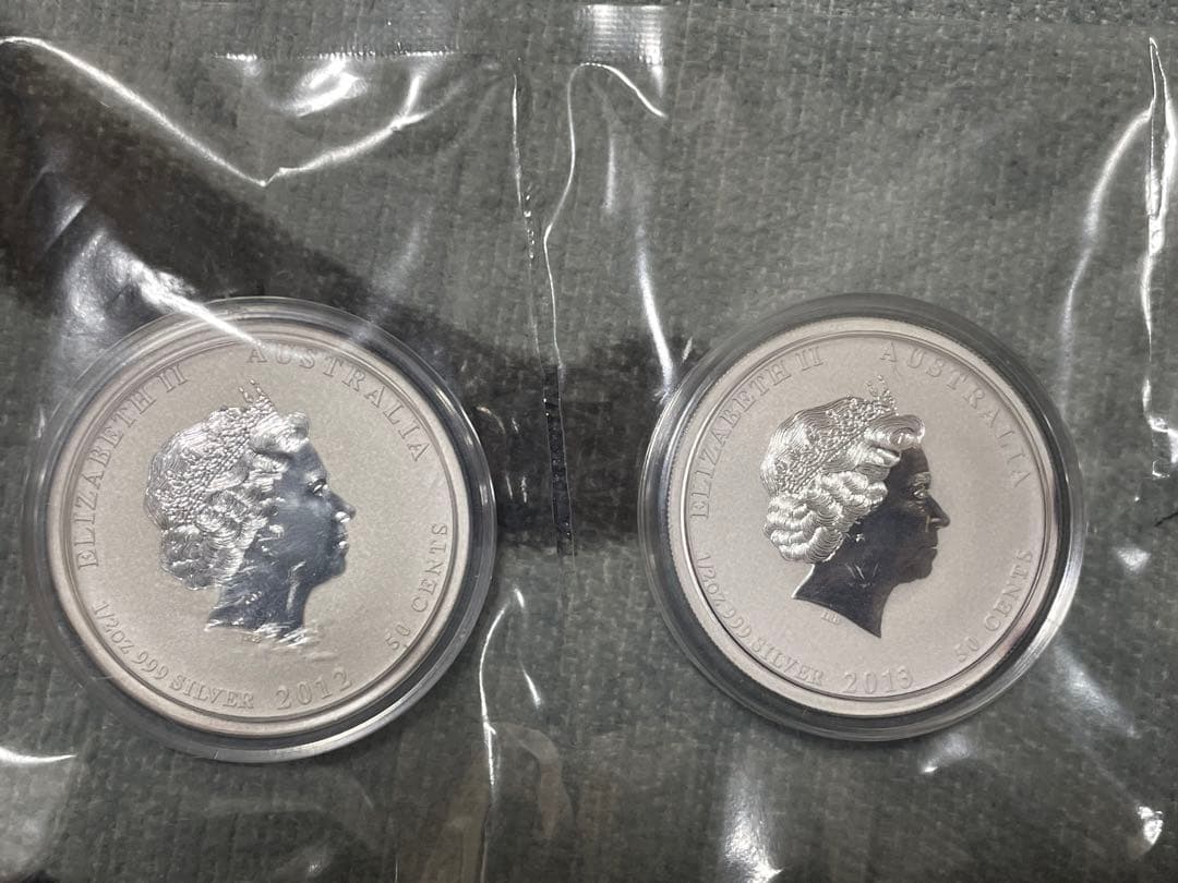 2012-13年オーストラリア干支銀貨　辰年&蛇年　1/2OZ 記念銀貨　極美品