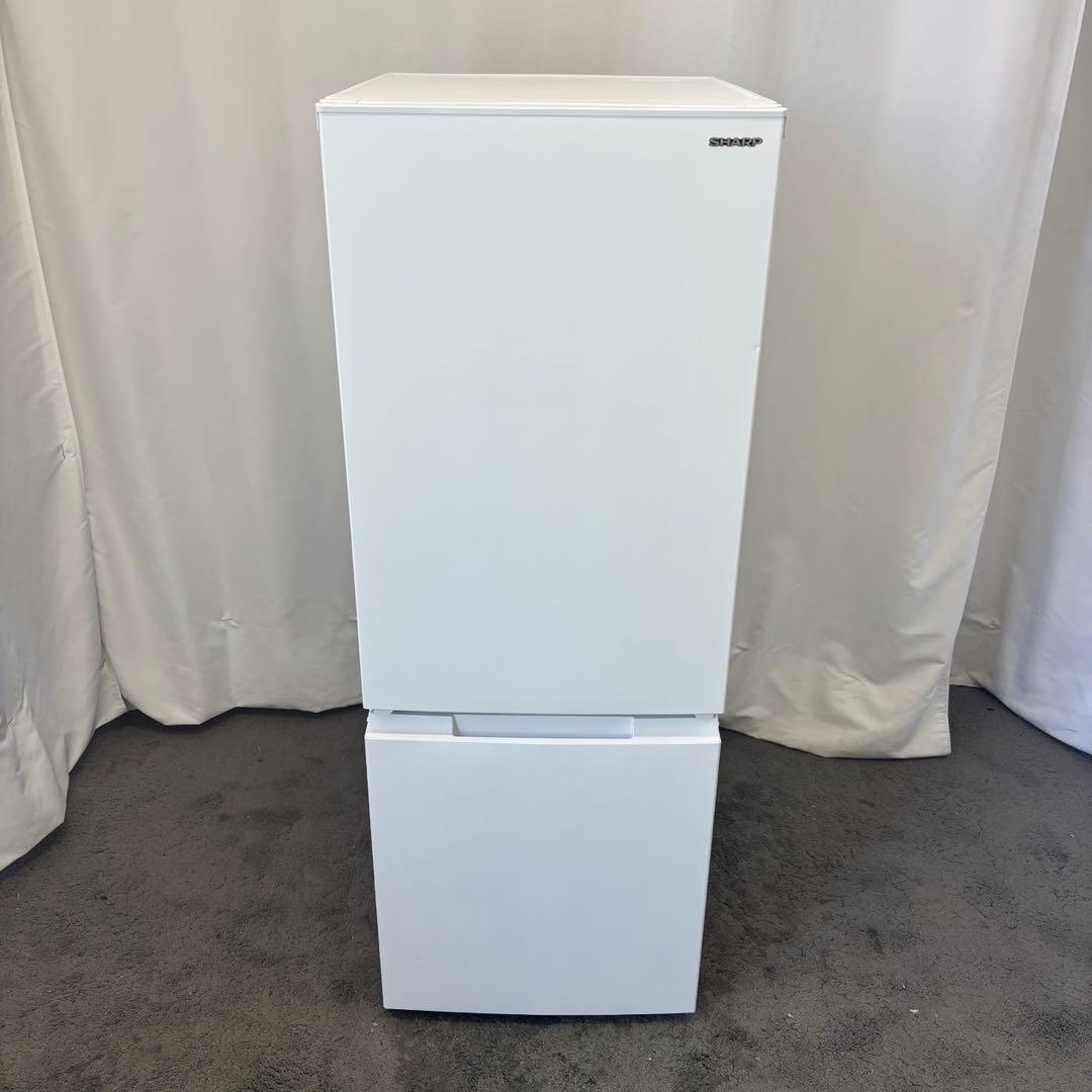 ★368　冷蔵庫　シャープ　白　一人暮らし　両開き　小型　おすすめ　設置無料
