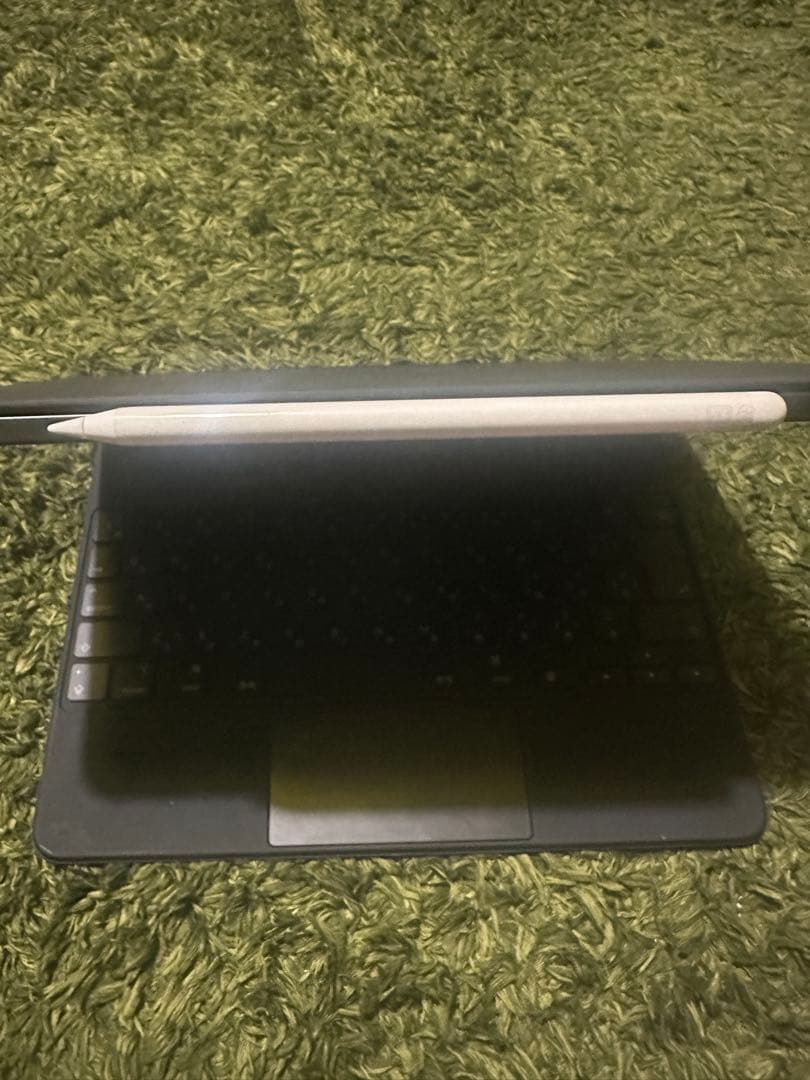 iPad Pro アイパッドプロ　本体とフルアクセサリー