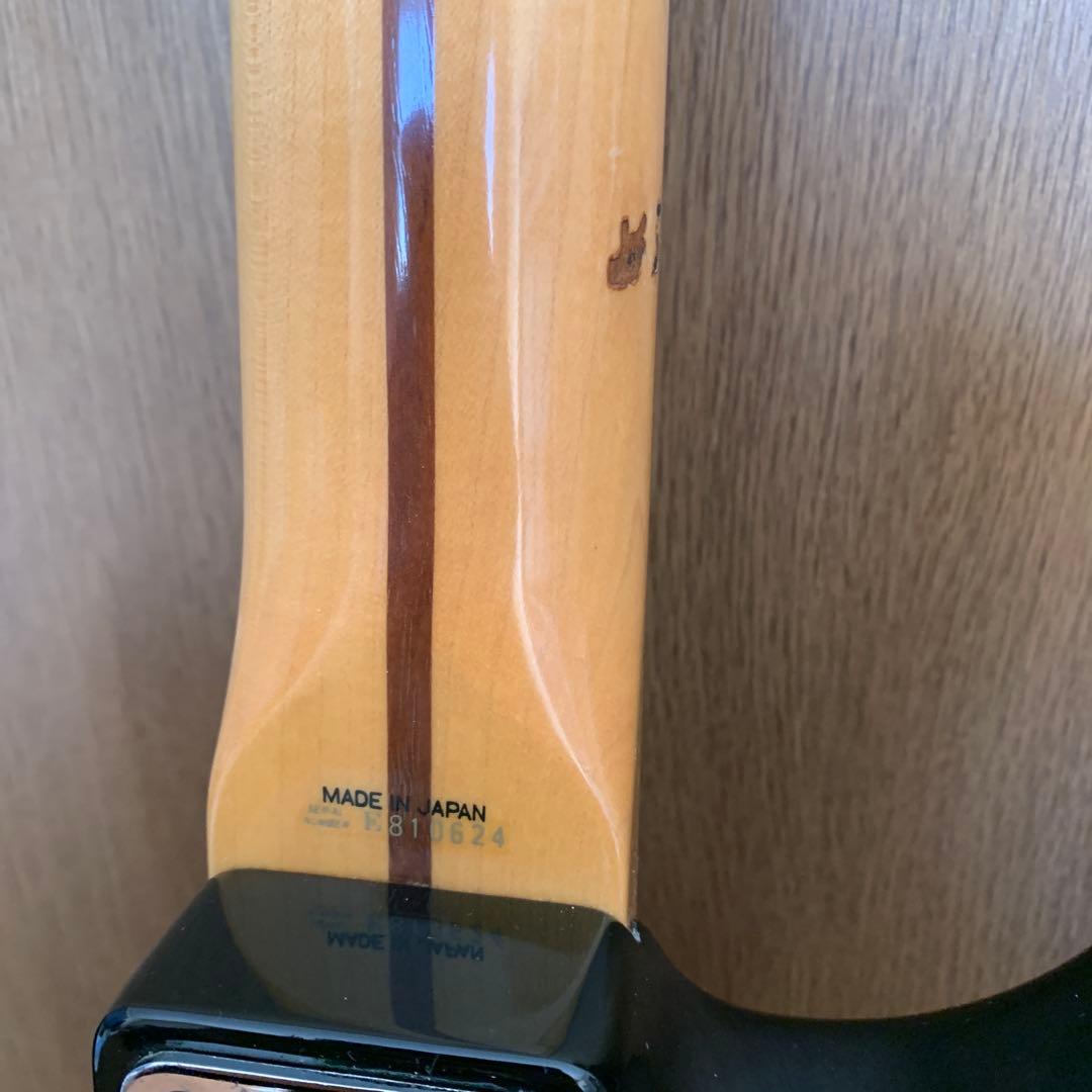 Fender Japan ストラトST72 Eシリアル