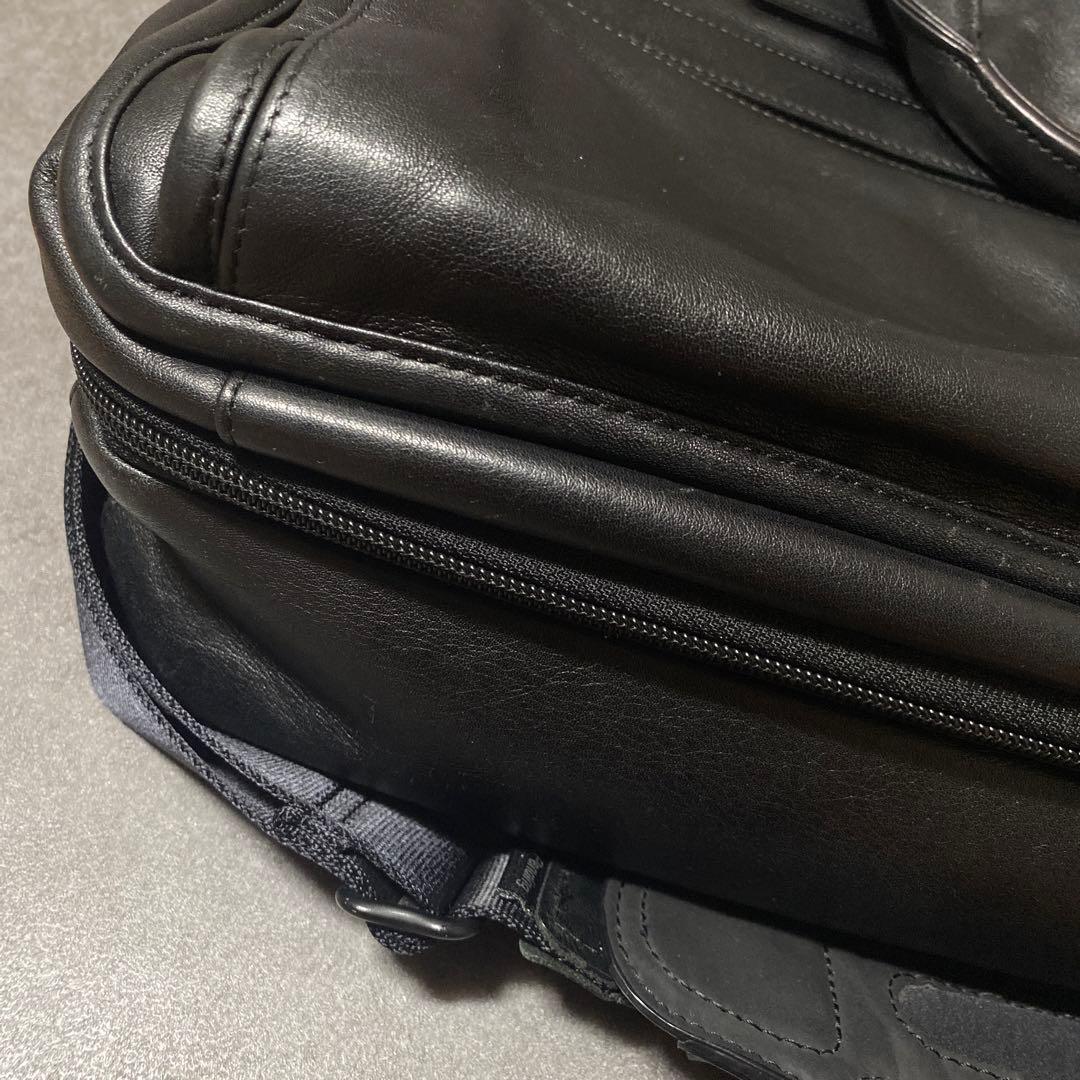 トゥミ 96160DH レザーEXPオーガナイザーPCブリーフ XL【特大強靭】