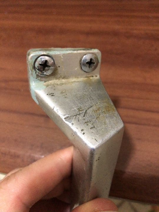 小田急乗務員室　助手席側の握り取っ手