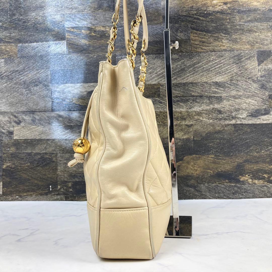 CHANEL ココボール ショルダーバッグ キルティング レザー ベージュ