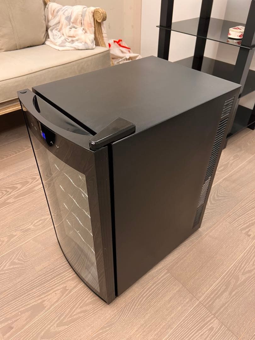 ワインセラー 最大18本収納 ペルチュ式