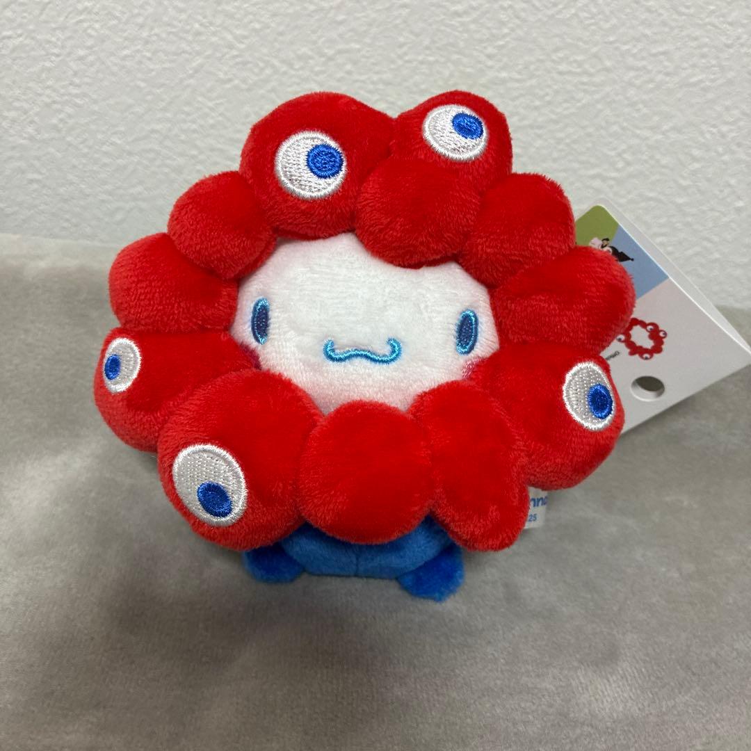 【最終価格！】ミャクミャク なりきり サンリオ カラビナ　キティ　シナモン2個