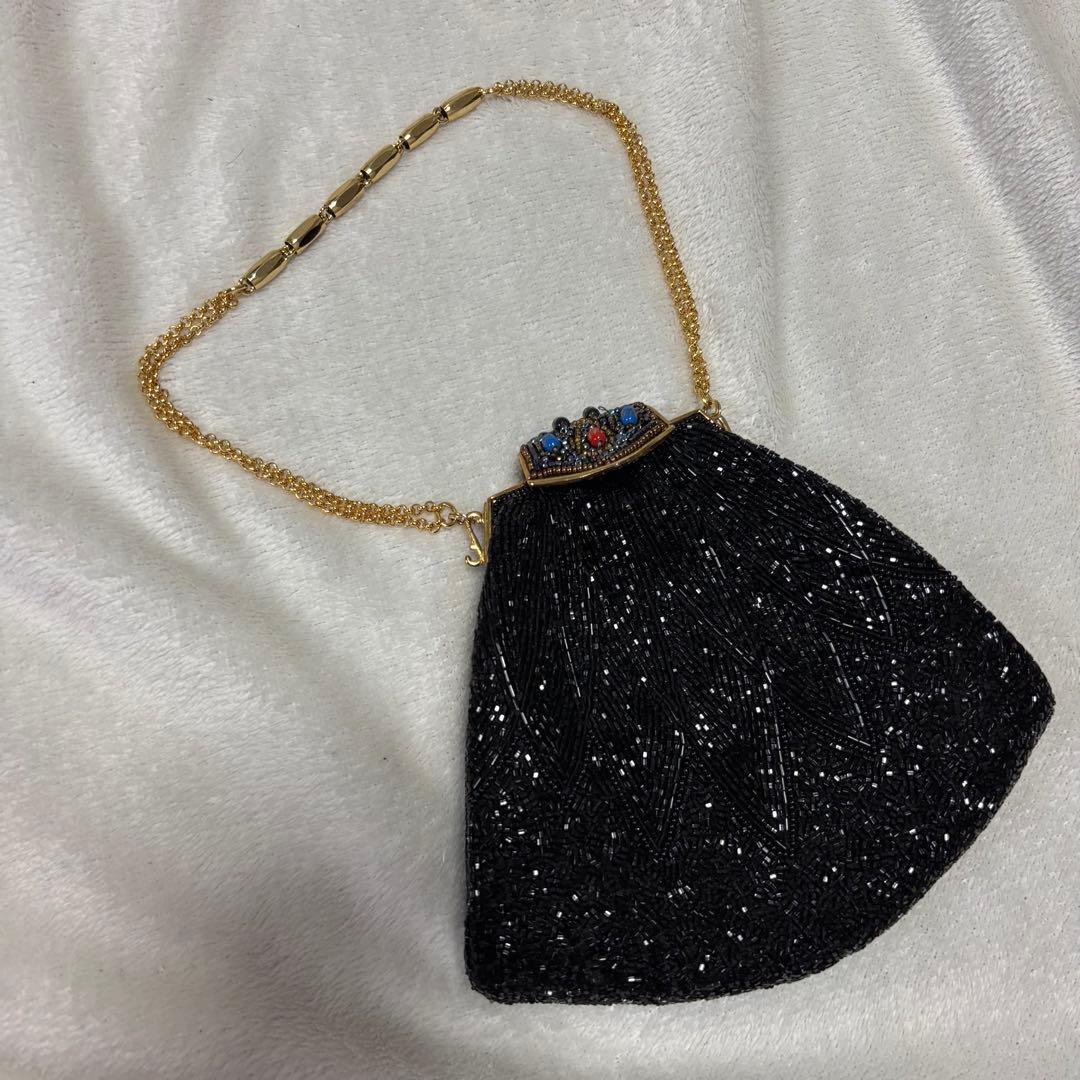 LUMY♡ビーズ装飾　黒　バッグ　留め具　チェーン　ブラック　パーティー