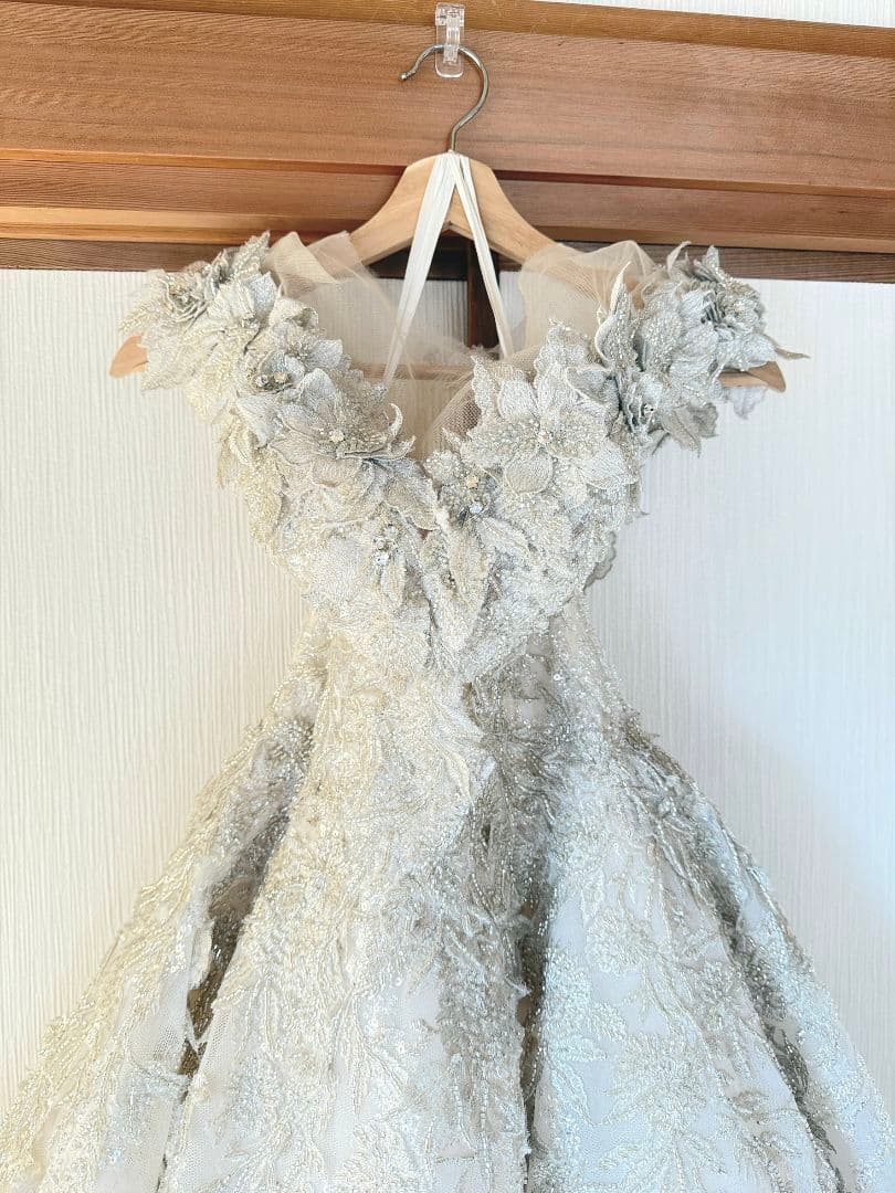 【さき】半額以下【韓国ドレス】ビジューウェディングドレス　結婚式　前撮り