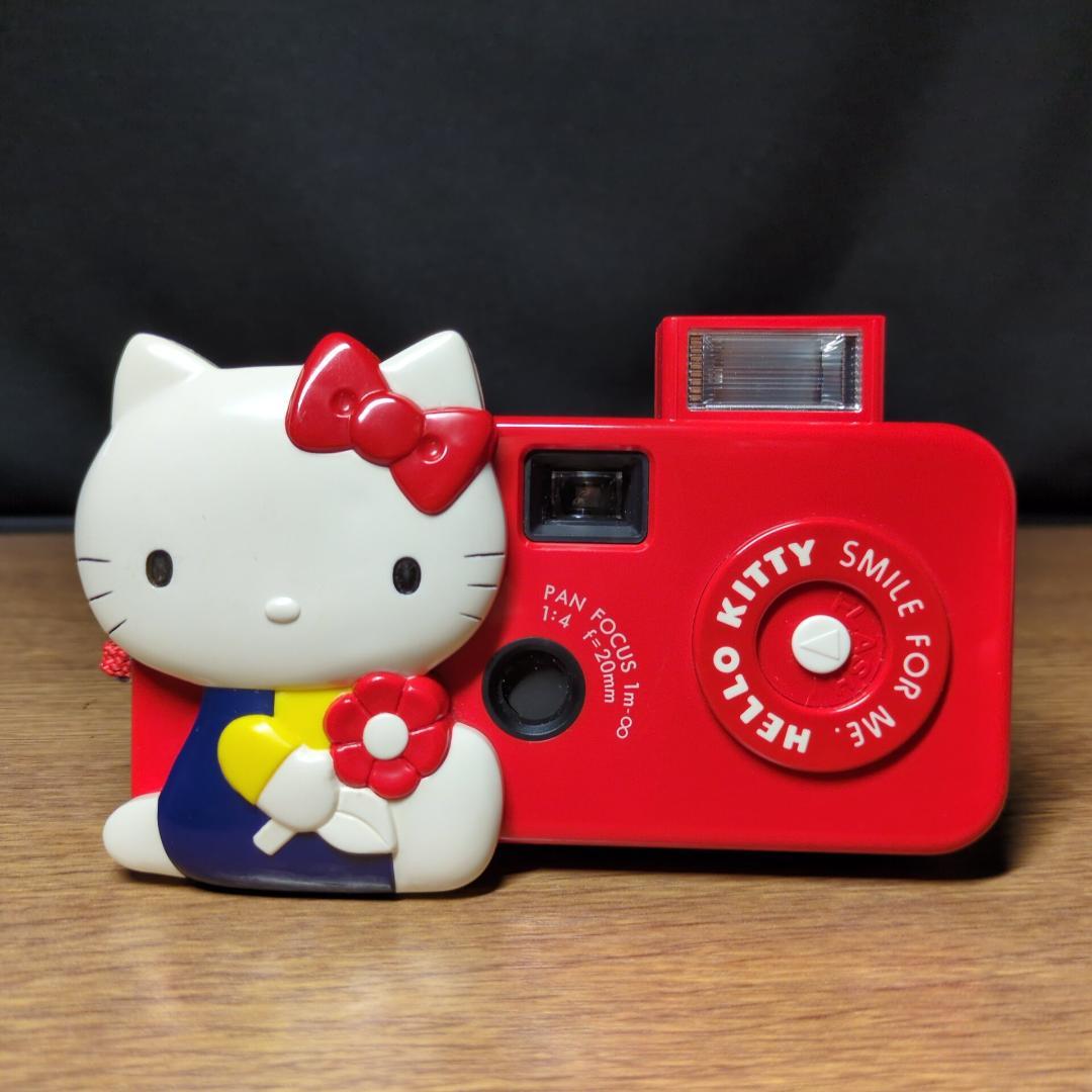 ハローキティ【レア美品】トイカメラ/ 赤と白/ 専用ソフトケース&ストラップ付き