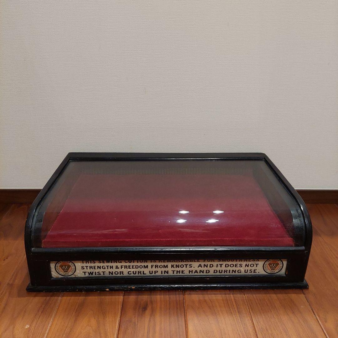 イギリスアンティークディスプレイケース 黒 赤 収納付き