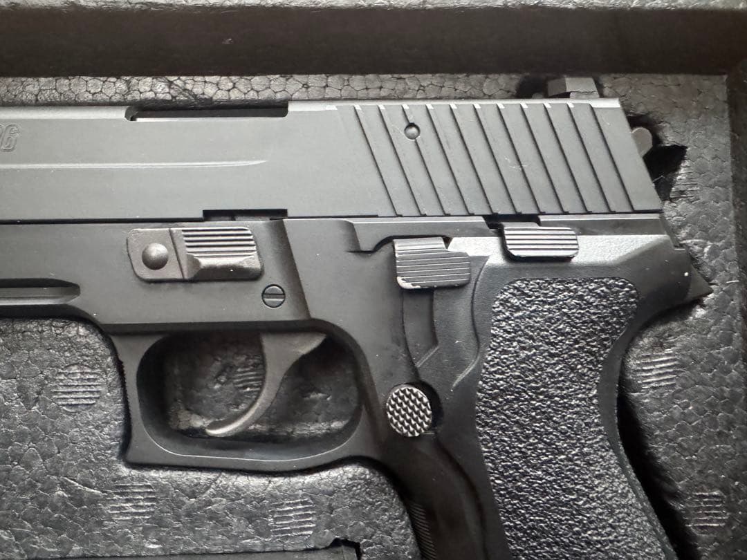 【美品】東京マルイ SIG SAUER P226E2 No.48