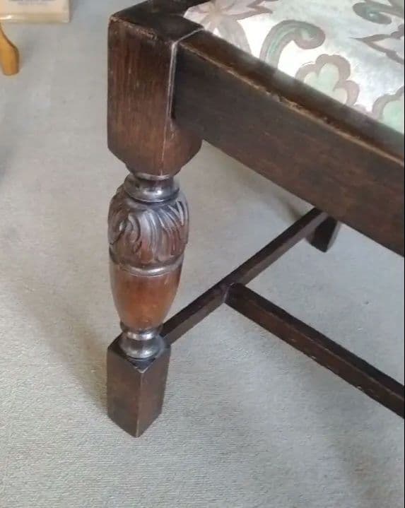 木製 英国スタイル 椅子 　イギリス式　イングランド式　花柄クッション付き