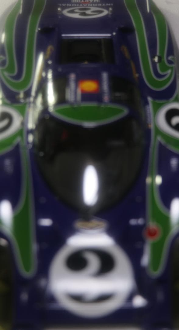 AUTOart 製 ポルシェ９１７ロングテール　１９７１ 1/18 　中古品