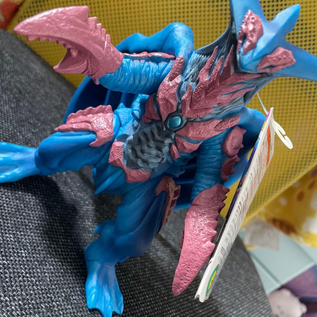 【新品】ウルトラ怪獣DX ゼガン　タグ付