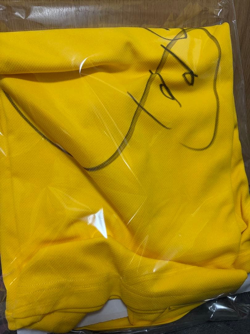 斎藤恭代 〜LUMINOUS 〜 トレーディングカード　サイン入りポロシャツ