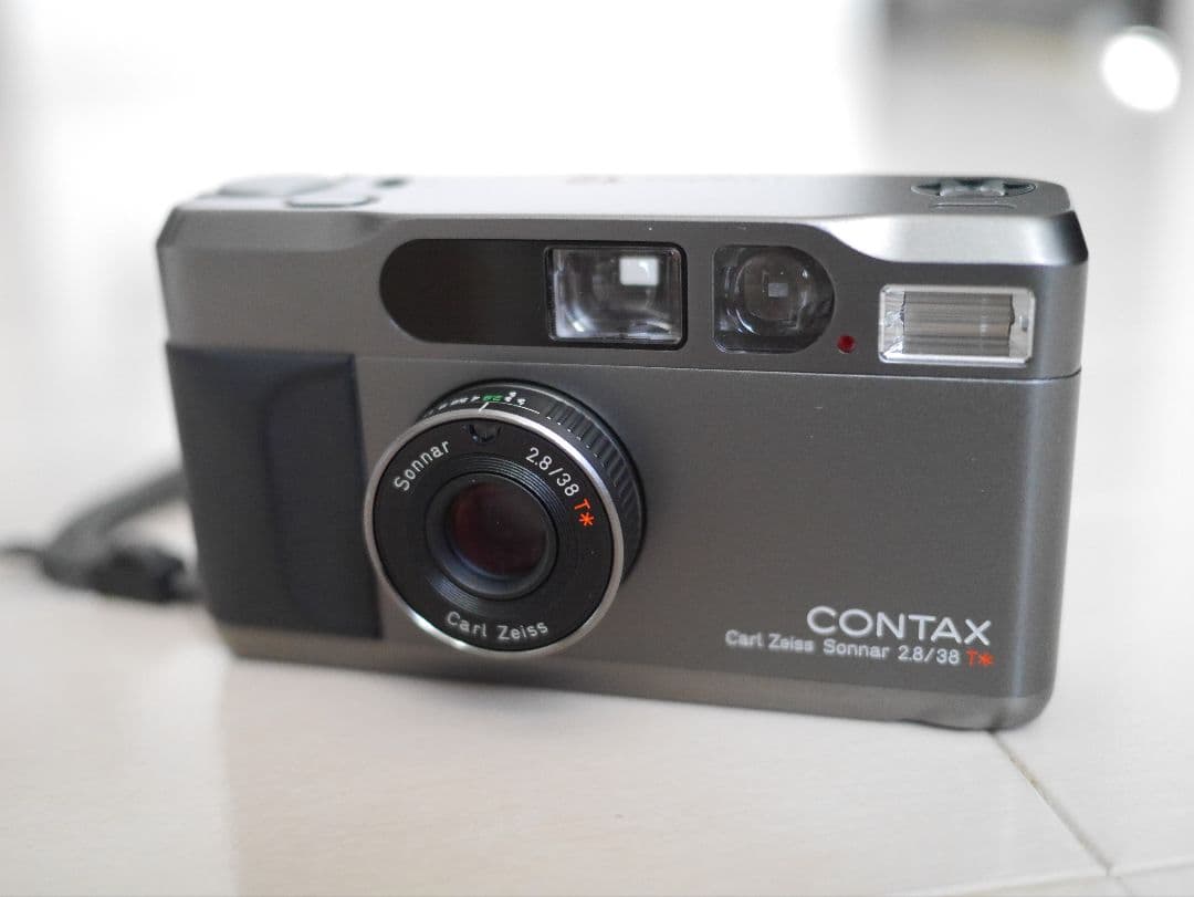 CONTAX T2 コンパクトフィルムカメラ（完動品）