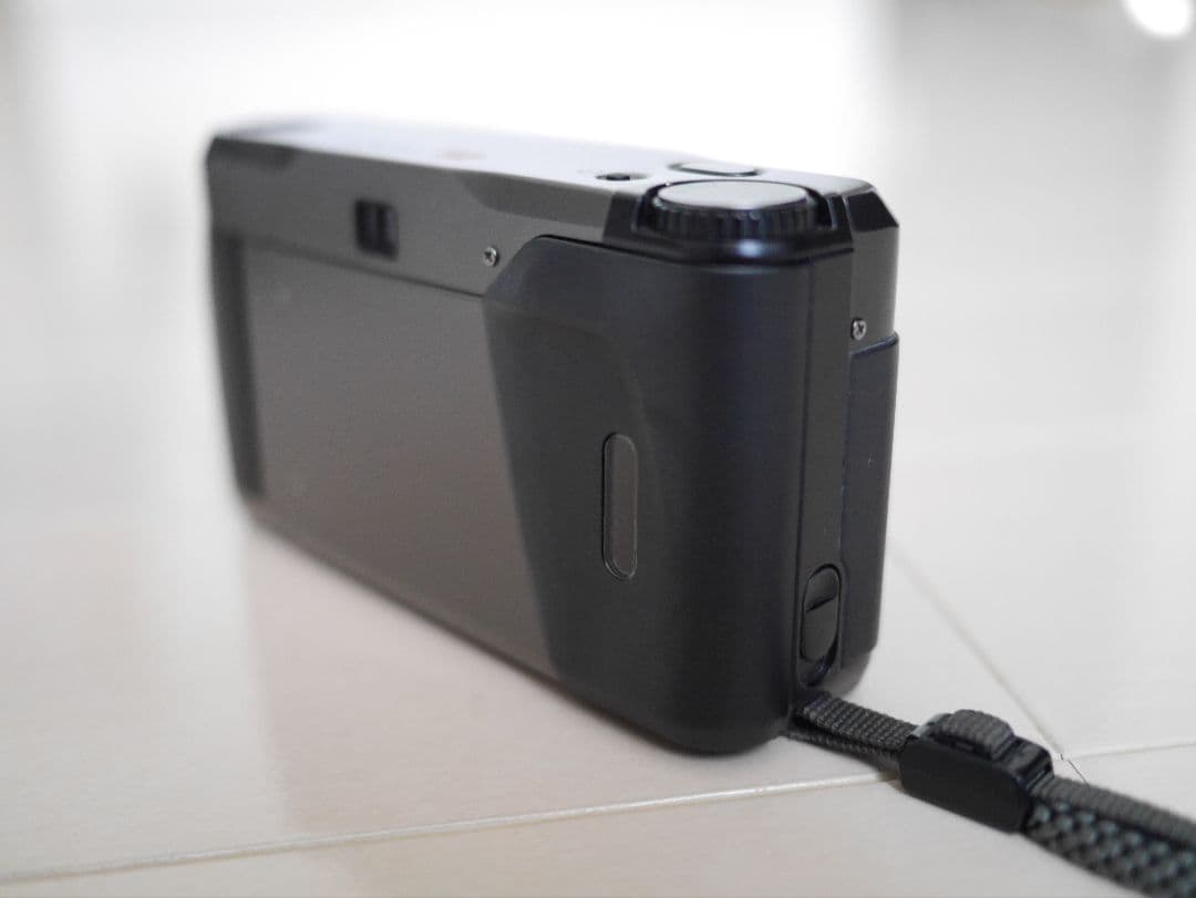 CONTAX T2 コンパクトフィルムカメラ（完動品）