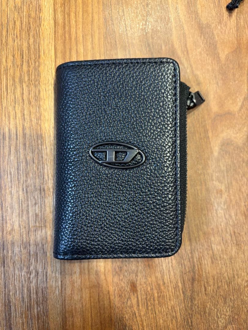 DIESEL ブラック レザー キーケース【新品未使用】 〜本日までお値下げ
