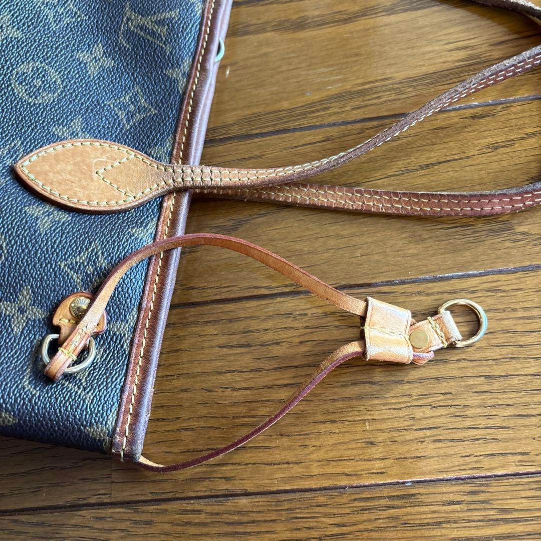 Louis Vuitton モノグラムショルダーバッグ　ヴィトン