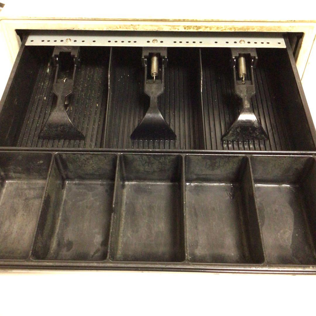 トム 　EPSON レジスタンド 4トレイ　キャッシュドロアー