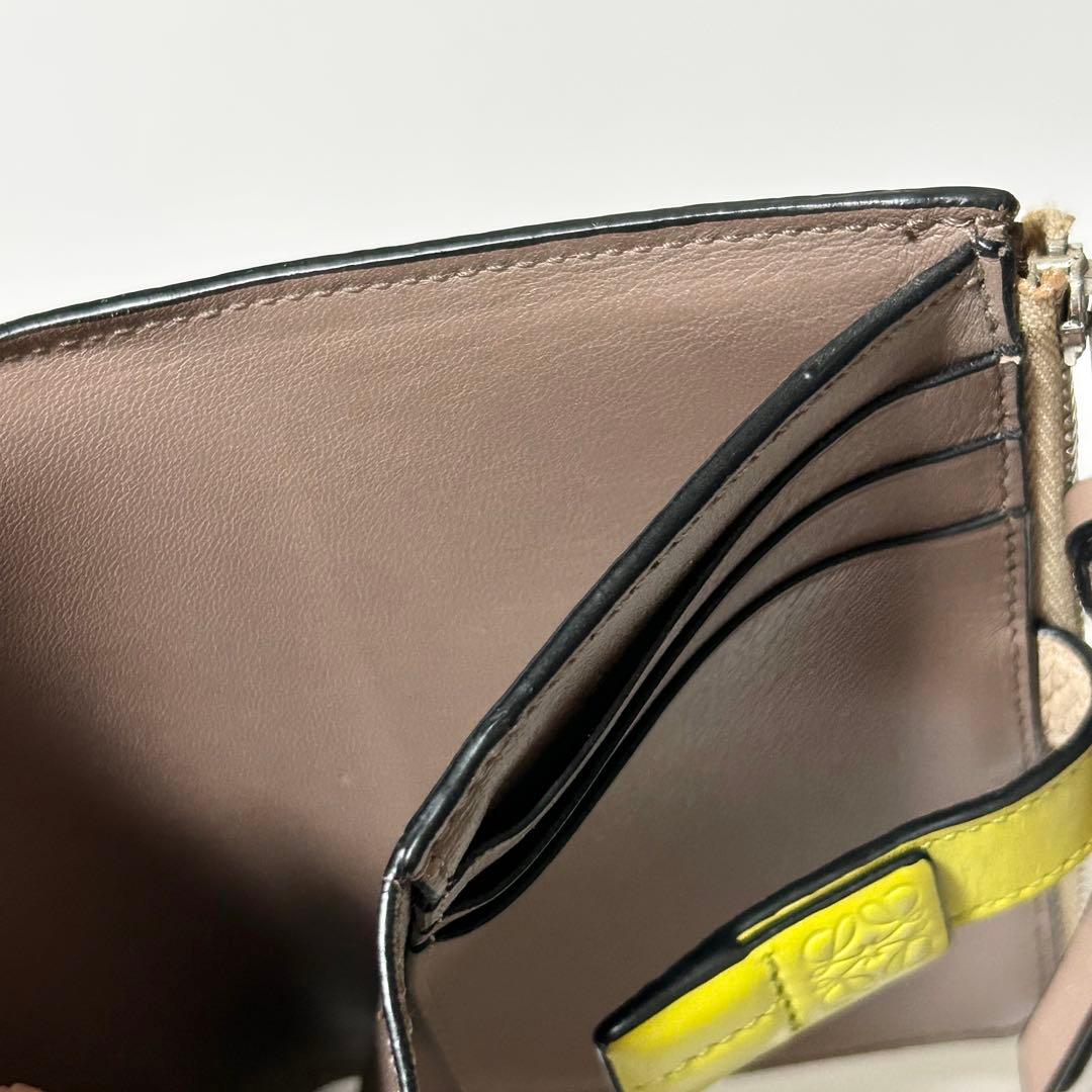 ロエベ アナグラム スリムジップ バイフォールド 二つ折り財布 レザー