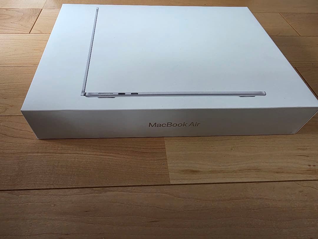 i*t様 MacBook Air 13インチ M4チップ 16GB 512GB