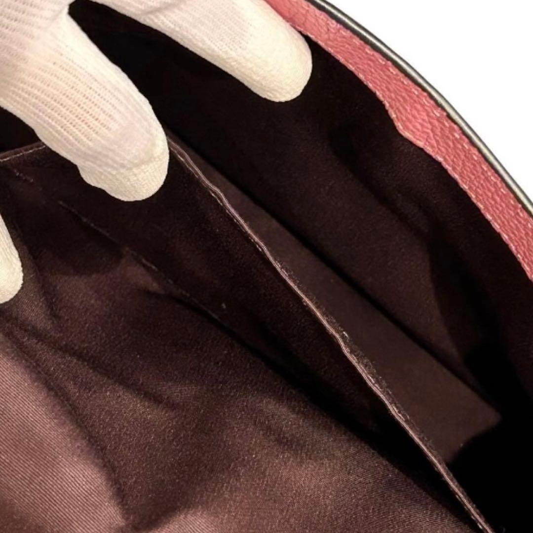 Seiko様 極美品✨コーチ ショルダーバッグ ピンク レザー 4521収納抜群