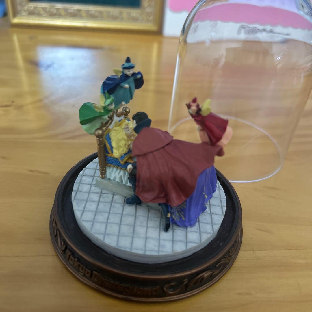 ディズニー眠れる森の美女プリンセス　プリンス　妖精　陶器 稀少