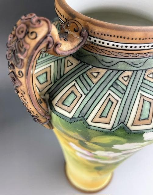 【超大型・訳アリ】オールドノリタケ 約３１．５㎝　花紋盛上げ花瓶 クレマチス