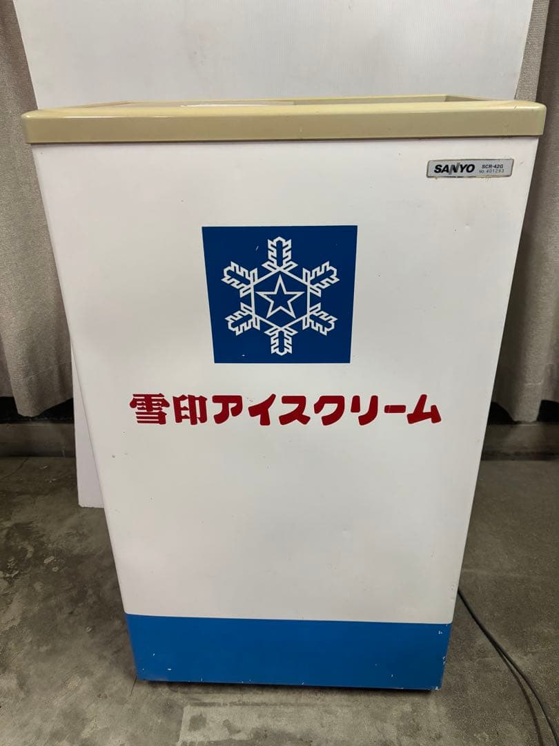 【‼️シャミ‼️】小型冷凍ストッカー　SCR-42G 業務用サンヨー