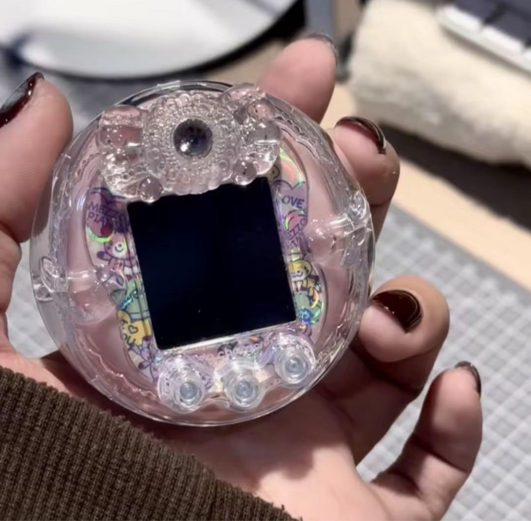 【値下げ対応可】初期傷あり　たまごっちユニクリアケース　カバー　リボン付き