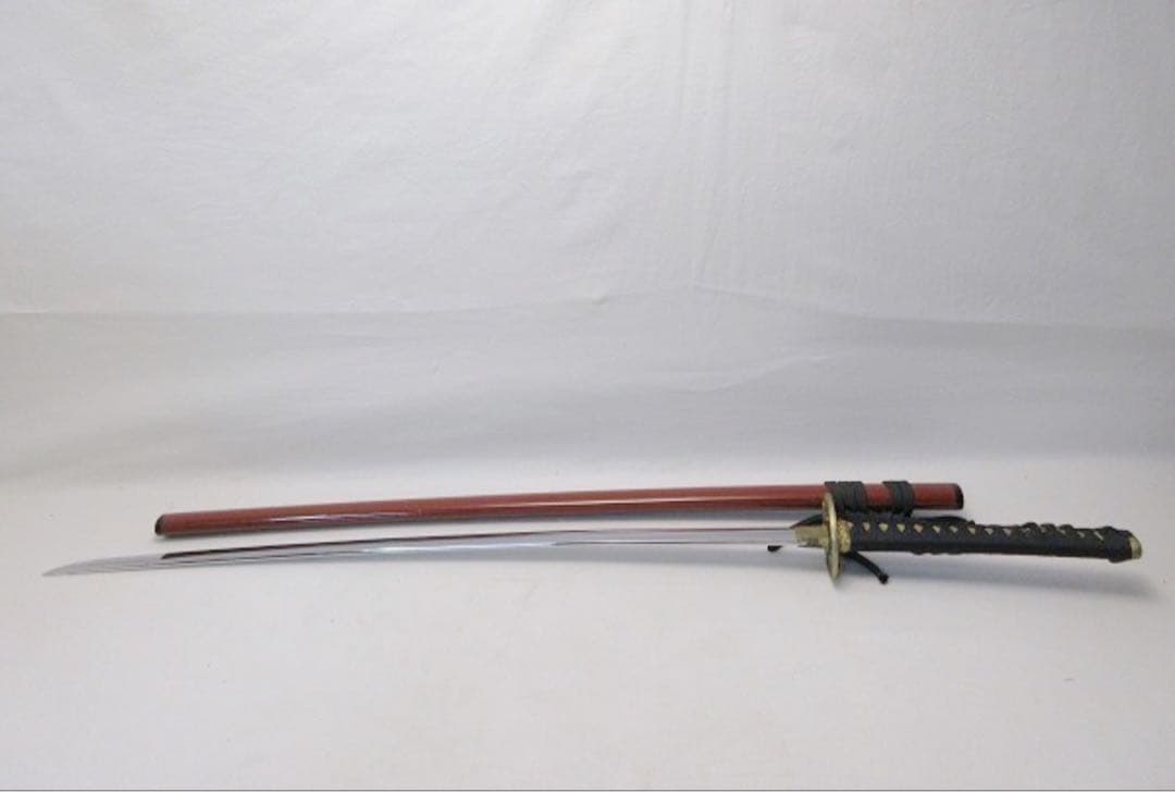 時代武具 居合刀 本漆塗 うるみ 雲龍図揃 模造刀 大太刀小太刀 一對 仕舞袋