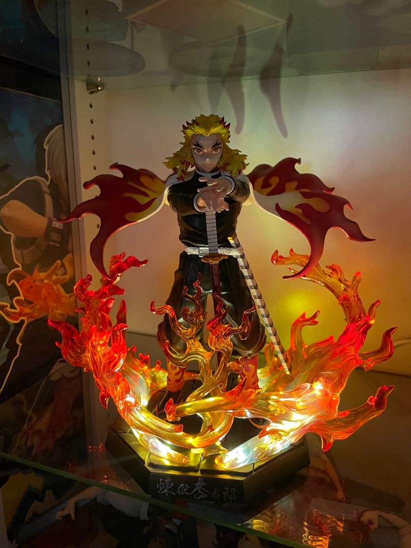 希少品　鬼滅の刃 JianKe Studio 煉獄杏寿郎 1/7 ガレージキット