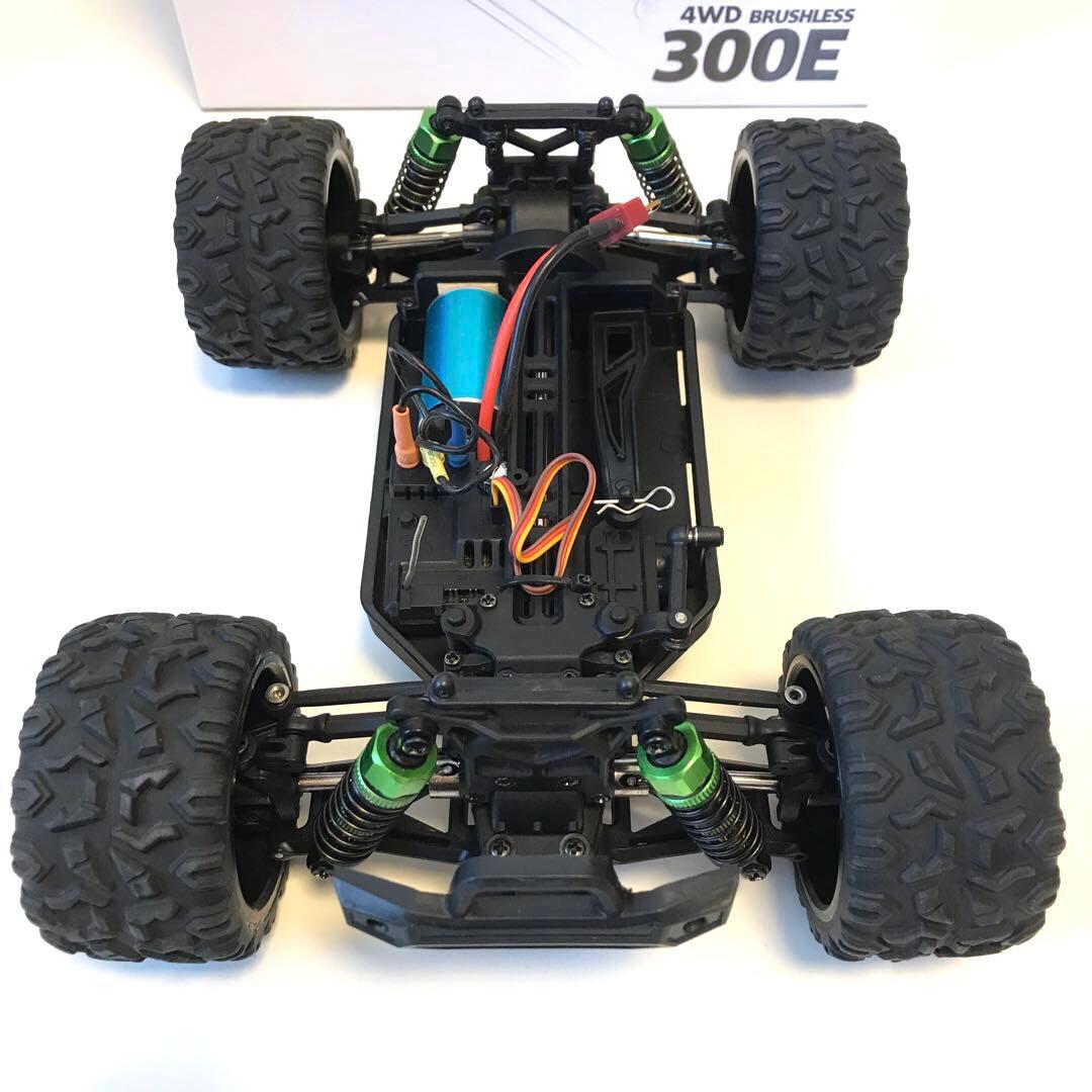 オフロードラジコンカー DEERC 300E ブラシレスモーター