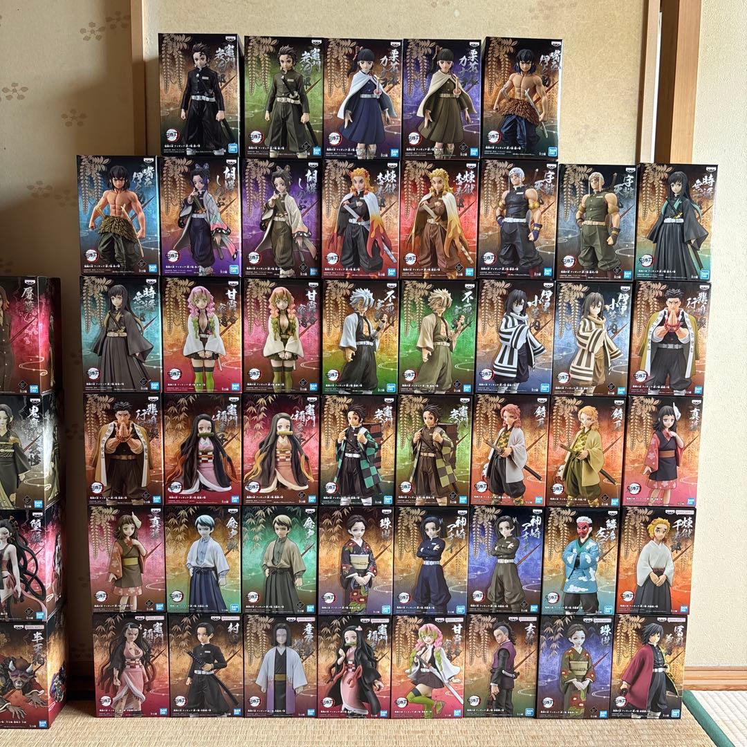 鬼滅の刃　絆ノ装／鬼の装　フィギュア　63個まとめ売り‼️