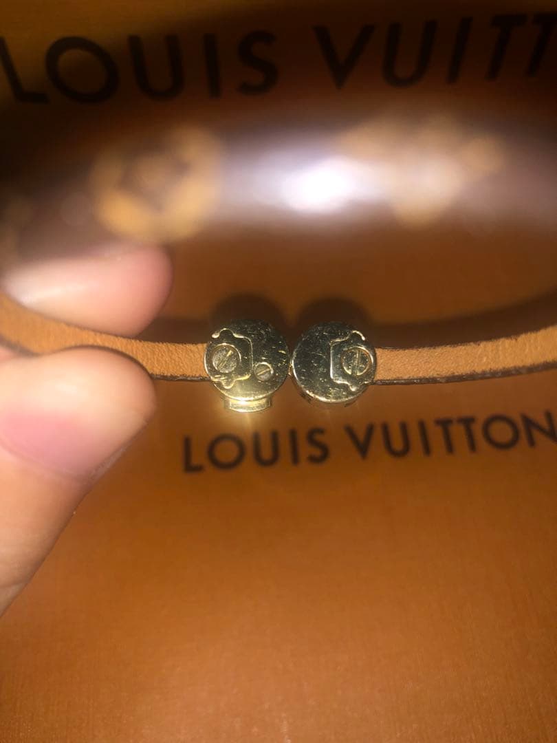 LOUIS VUITTON ブレスレッド