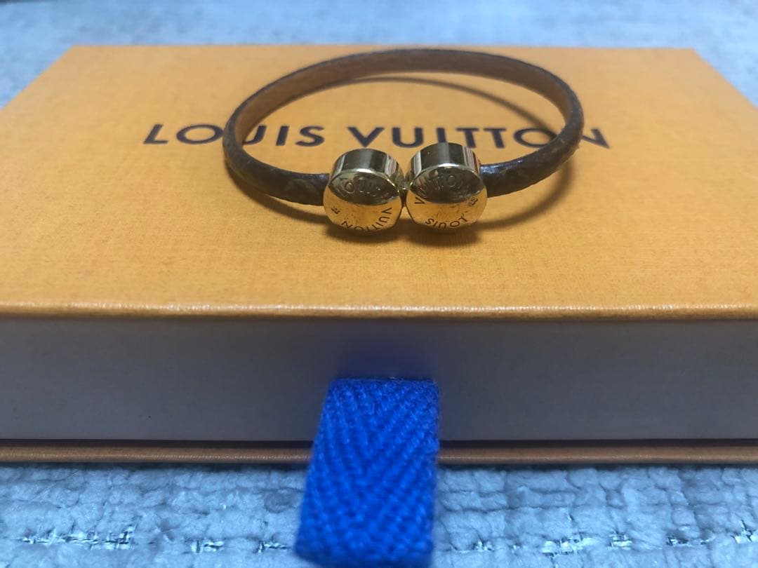 LOUIS VUITTON ブレスレッド