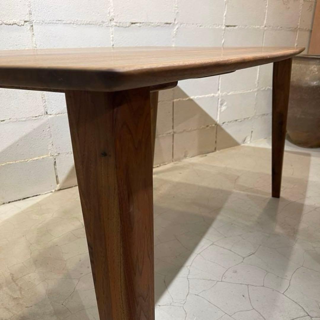 美品　ウォールナット無垢材　ダイニングテーブル　大塚家具　フィガロ　北欧　モダン