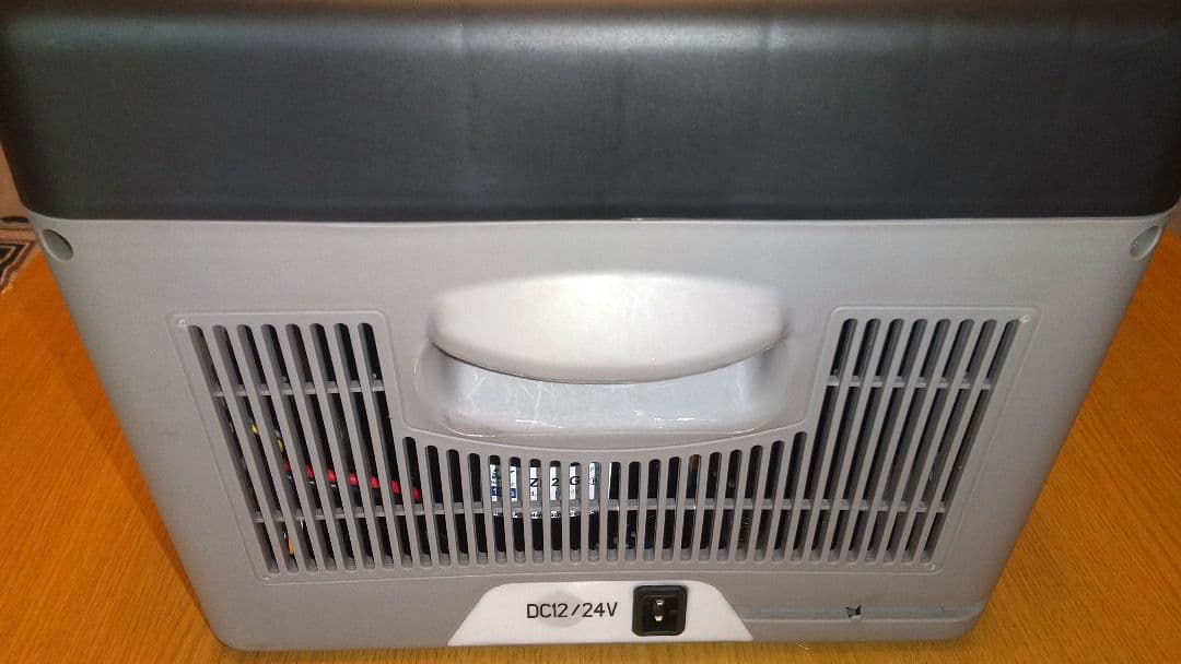 車載 冷蔵 冷凍庫 15L？