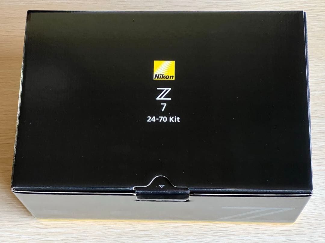 【ショット回数2,110+おまけ付】Z7 24-70mm f/4 レンズキット