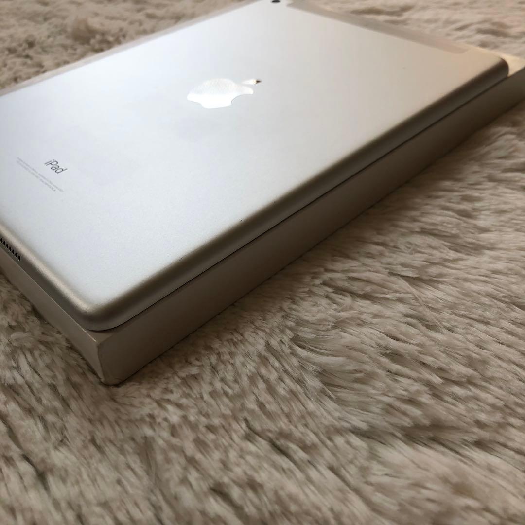 【12/31販売終了】iPad 第5世代 32GB SIMフリー 【即発送】