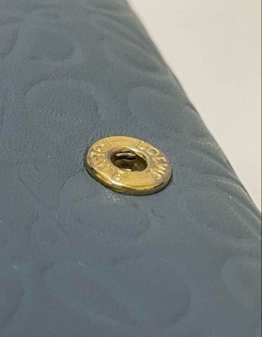 最終価格　LOEWE リピートアナグラム 長財布