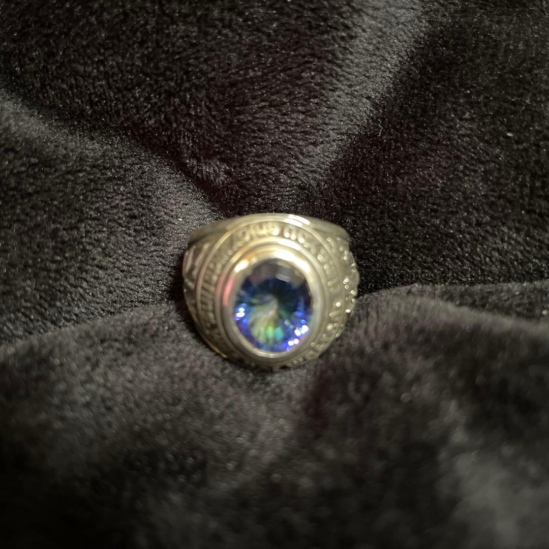 最終値下げ カレッジリング エンブレム付き青色石のリング