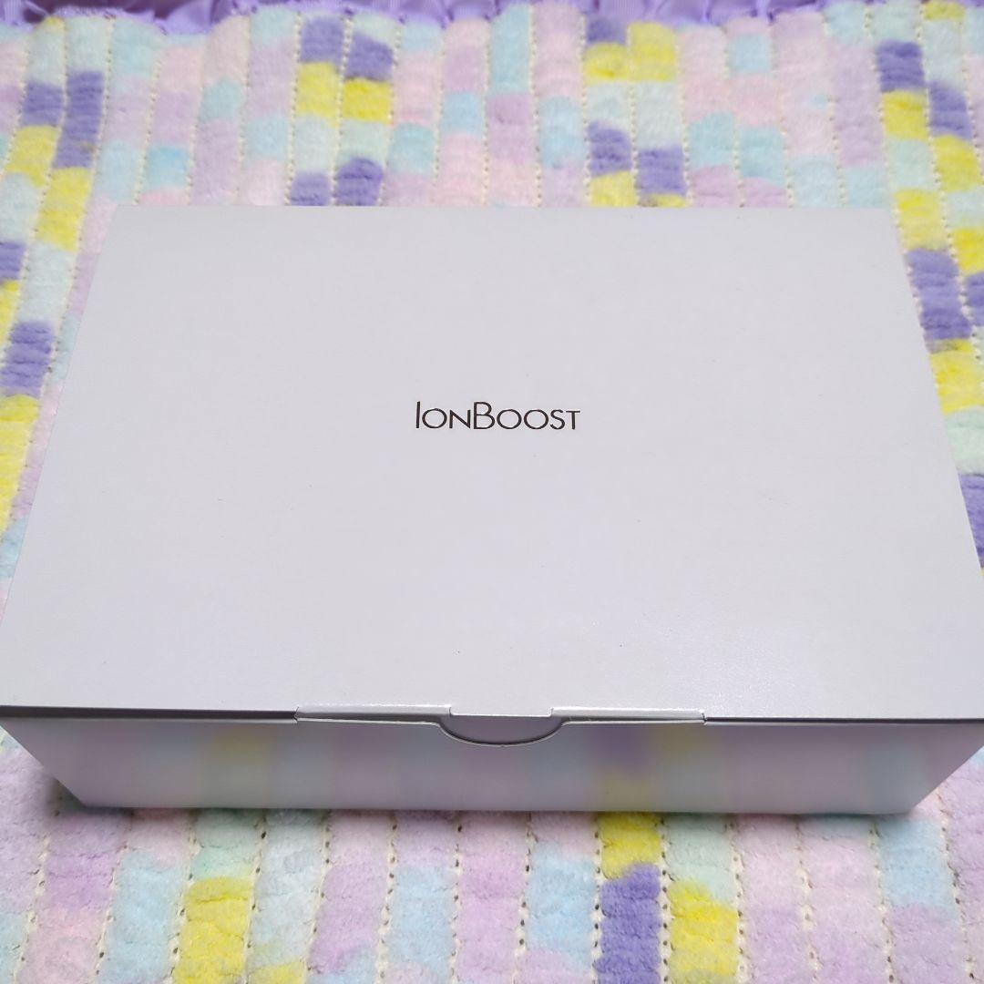 ☆新品☆Panasonic EH-SS85-W イオンブースト 美顔器