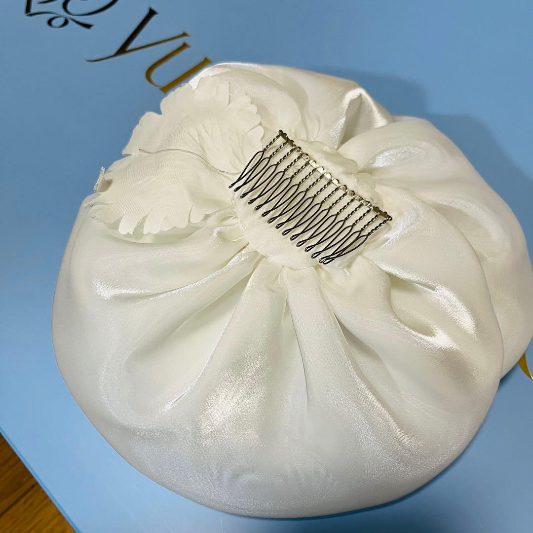 桂由美ウェディングドレス　sサイズ定価33万円ヘッドドレス付