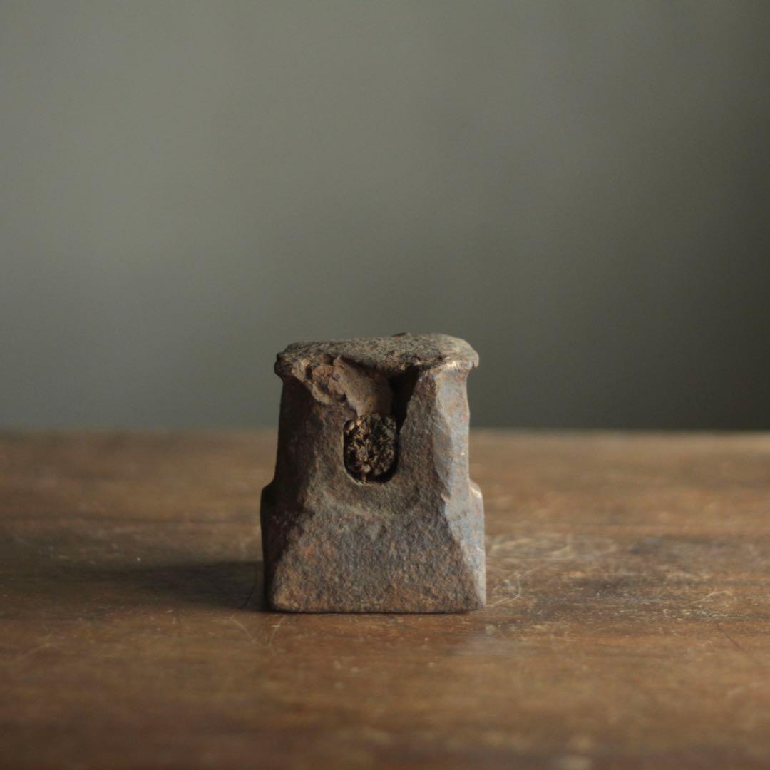 鉄塊 オブジェ 古道具 アンティーク デビルスタワーのような。