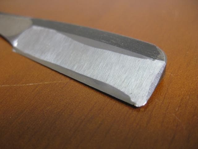 美品・岩崎・玉鋼・剃刀・日本剃刀・三条製作所・理容師