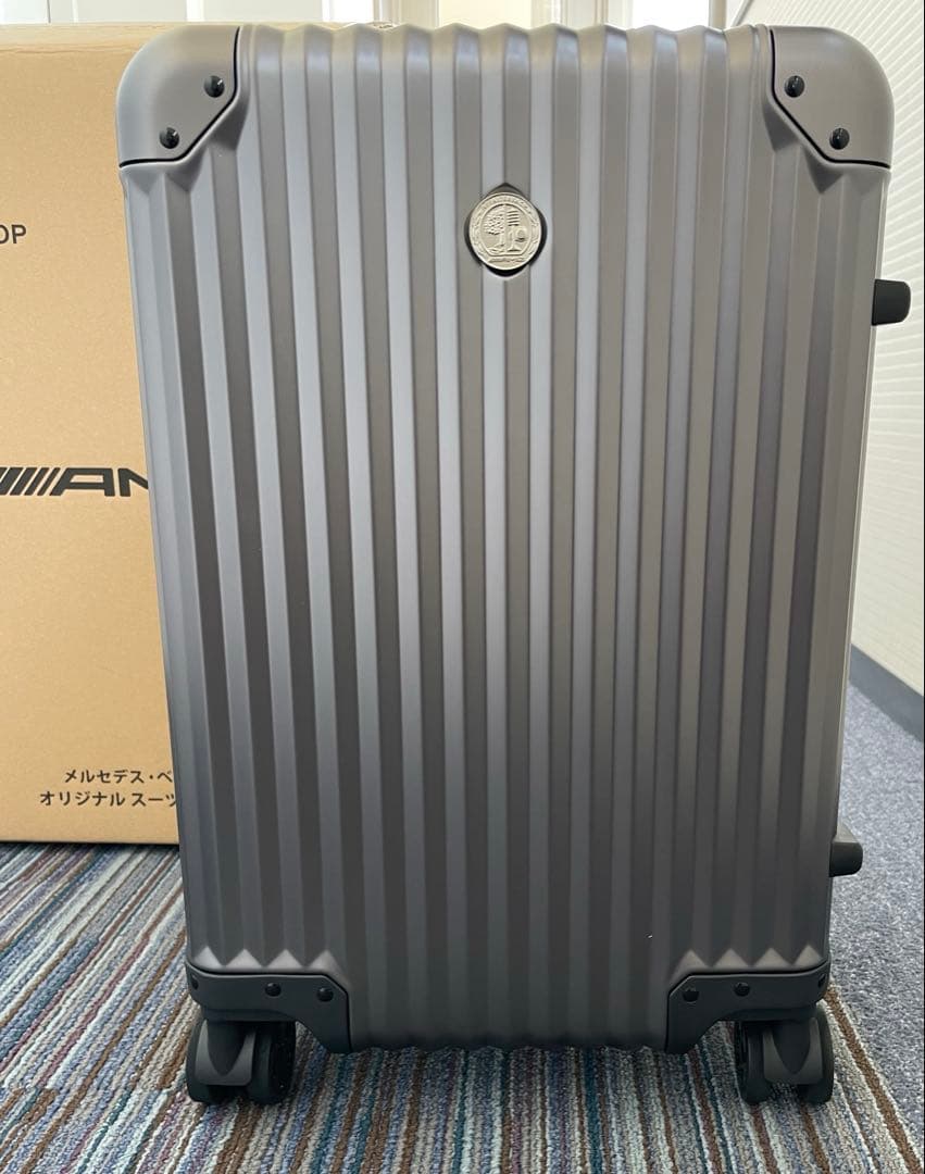 未使用　メルセデスベンツAMG オリジナルスーツケース 33L グレー