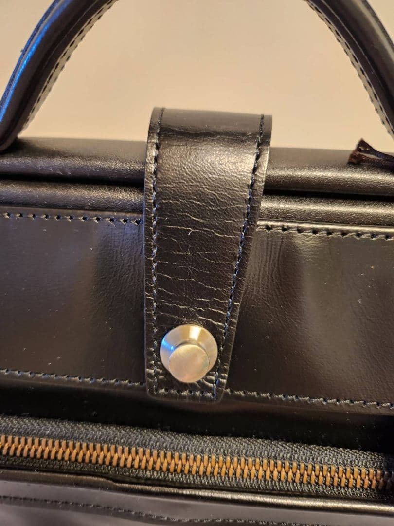 【未使用】ARTPHERE レザー 2WAY ミニダレスバッグ 馬革 ショルダー