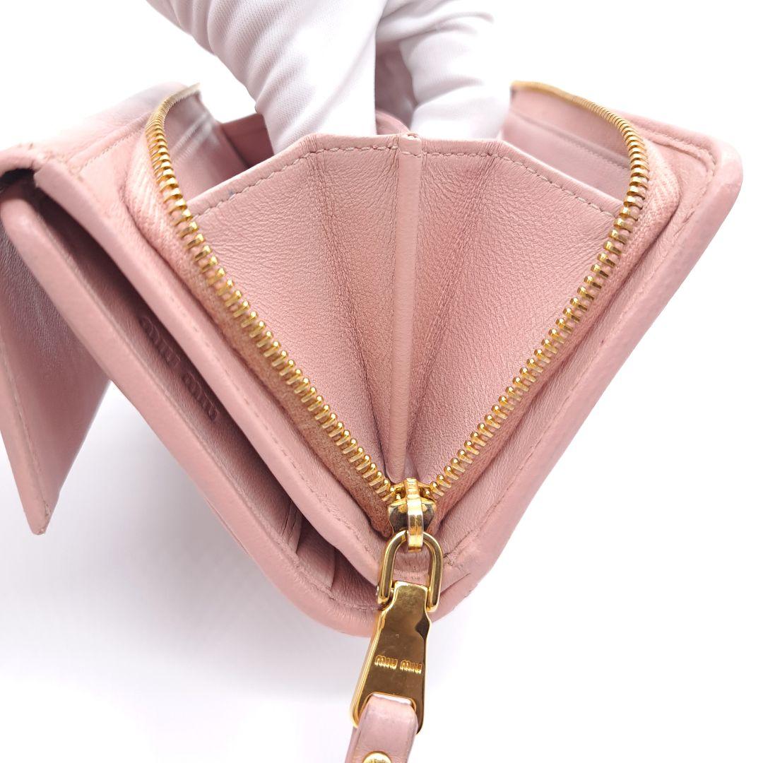 miu miu ミュウミュウ マテラッセ 二つ折り 財布 ORCHIDEA