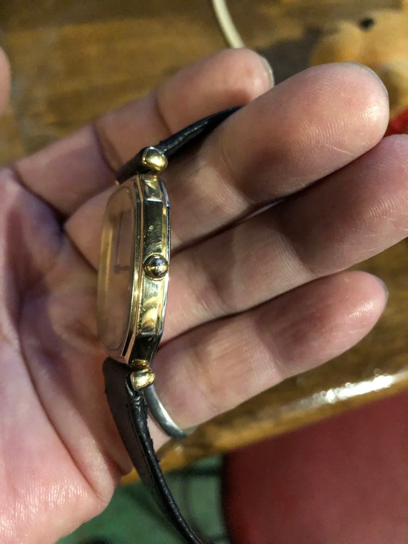 koka様　セイコー　シャリオ　SEIKO スクエア　ローマン文字　腕時計